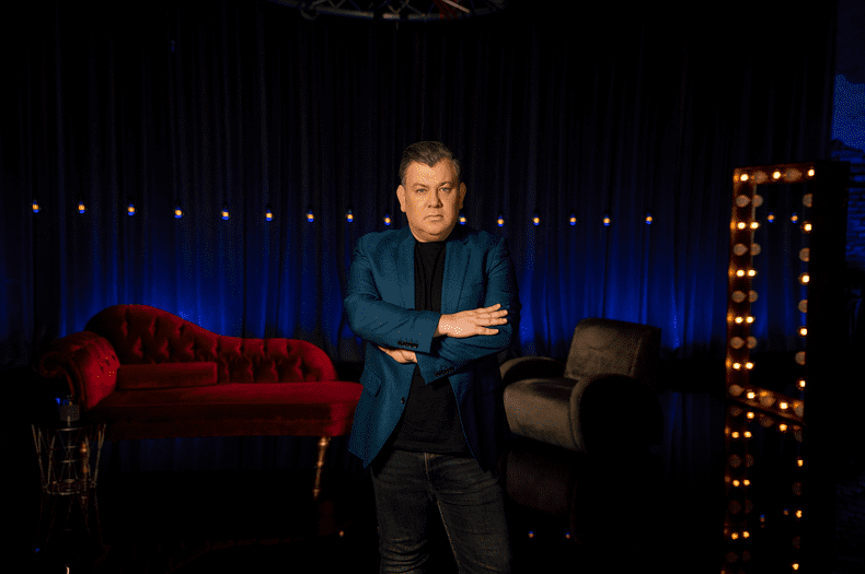 mihai-ghita_in-oglinda_kanal-d2