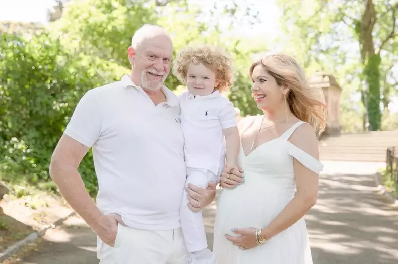 iasmina-hill-a-nascut-milionarul-bradford-hill-in-culmea-fericirii-4-1024x681-1