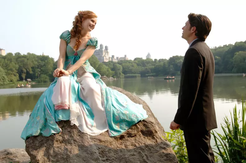 (L_R)  AMY ADAMS, PATRICK DEMPSEY