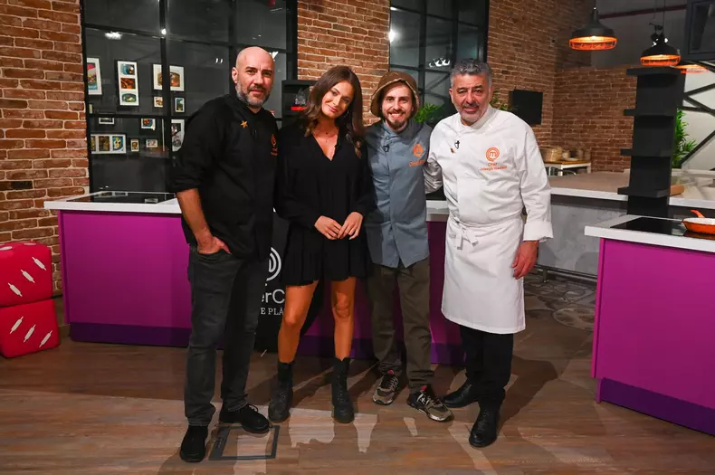 Radu, Raluka, Foa, Hadad