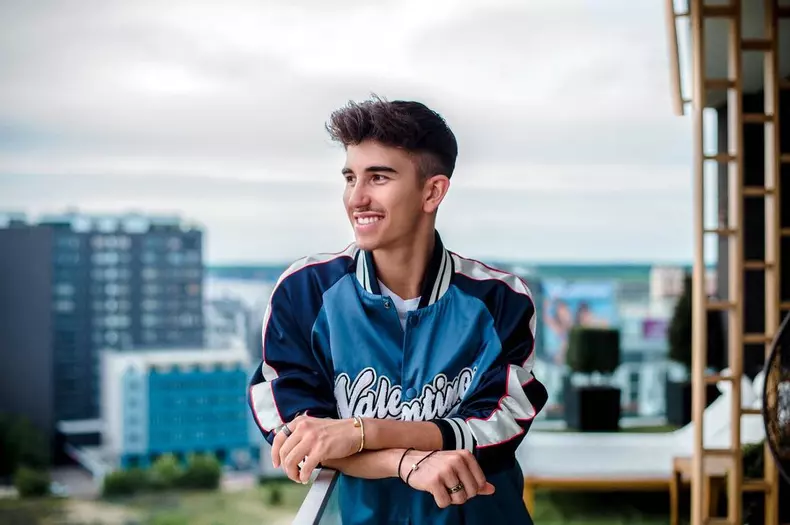 sebastian-dobrincu-stie-deja-ce-va-face-cu-premiul-de-la-survivor-romania-2023-5