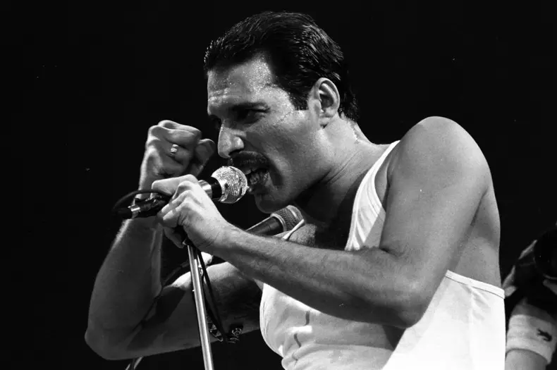 Queen- Freddie Mercury