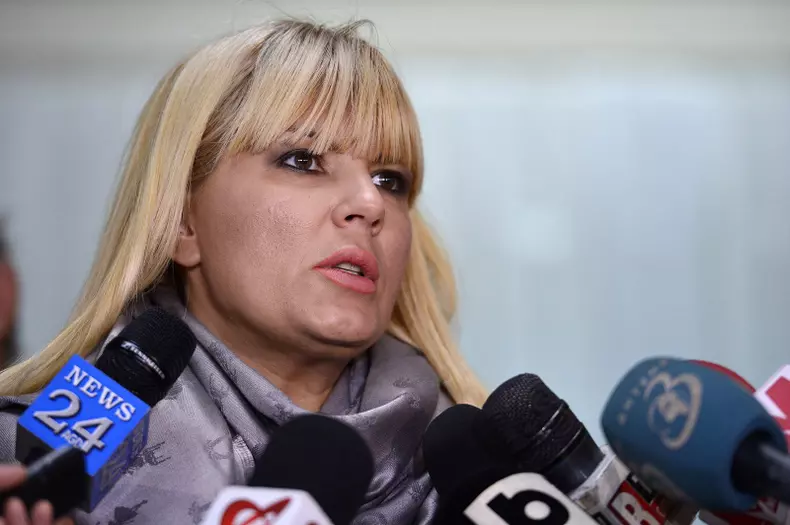 Elena-Udrea-2