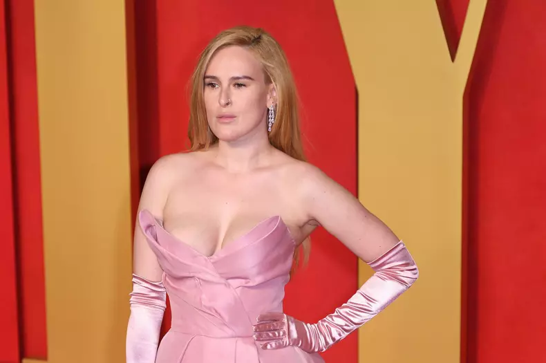 Rumer-Willis-a-recreat-un-moment-din-filmul-Striptease-al-lui-demi-moore