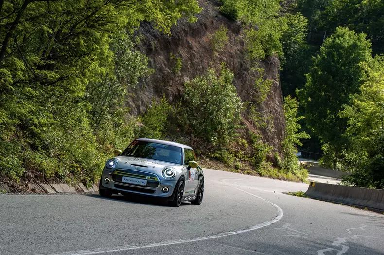 Vitesco Technologies MINI Electric Racing la CNVC Ranca 12