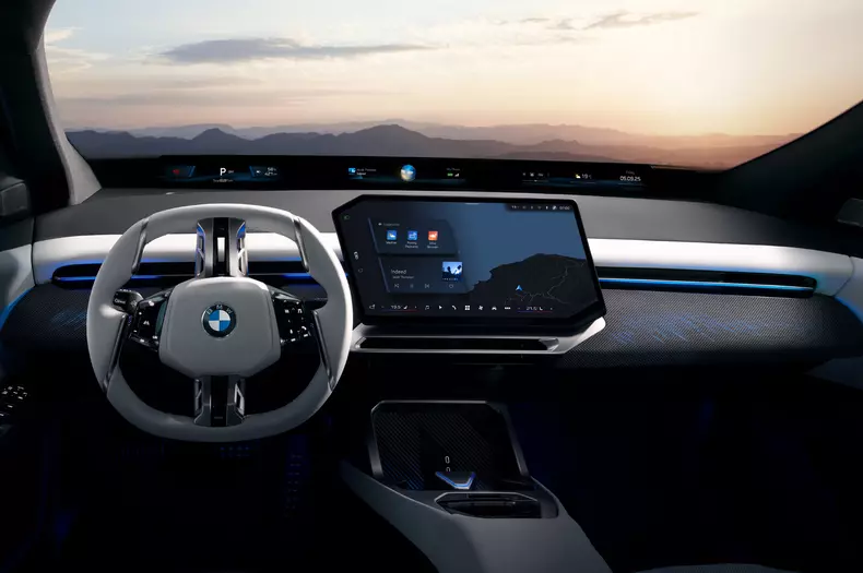 P90615628_highRes_the-new-bmw-ix3-50-x