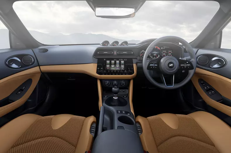 251217-01_00_Z_27MY_008