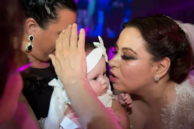 Oana Roman si Marius Elisei la nunta 3