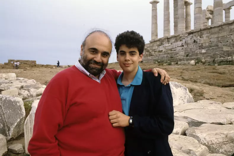 Demis Roussos și fiul său,  Cyril Roussos