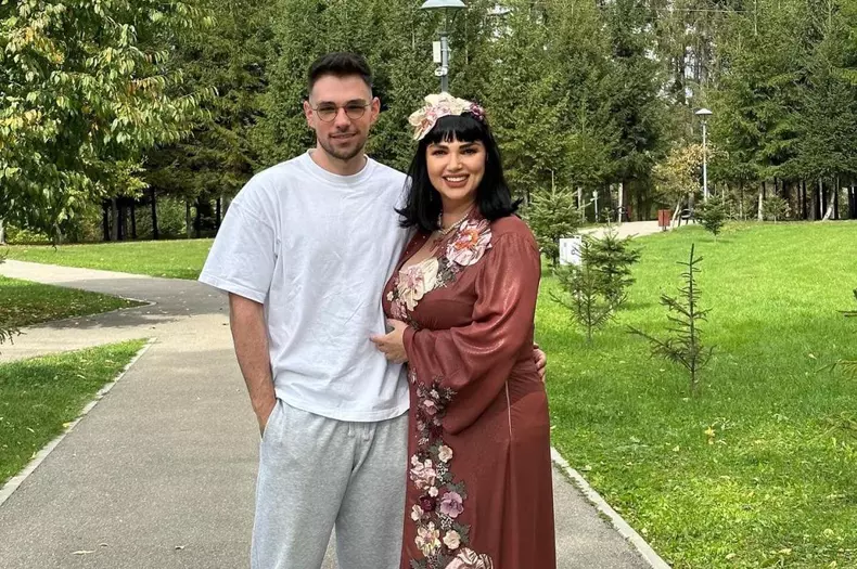 Ozana barabancea si fiul ei