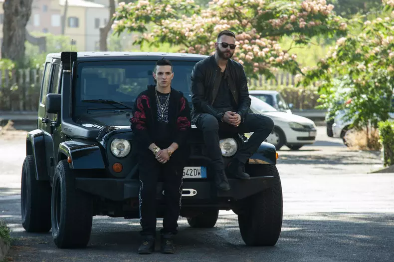 SUBURRA_204_Unit_00270R