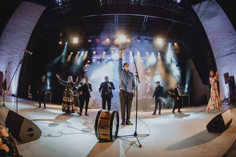 Concert-Mireasa-nebuna2