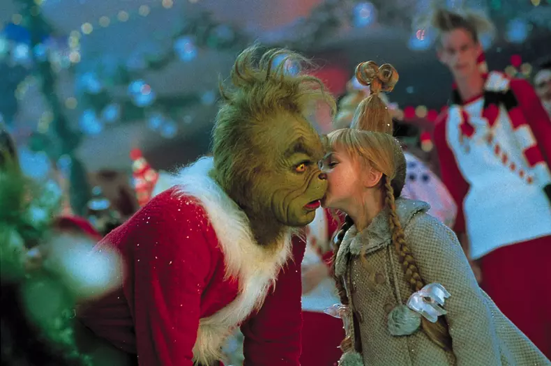 How the Grinch Stole Christmas (2000) - filmstill