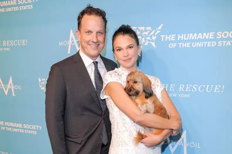NEW YORK, NY - NOVEMBER 09: Ted Griffin and Sutton Foster attend The Humane Society’s 9th Annual To The Rescue! Gala at Cipriani 42nd Street on November 9, 2018 in New York City. Credit: Ron Adar/Alamy Live News
