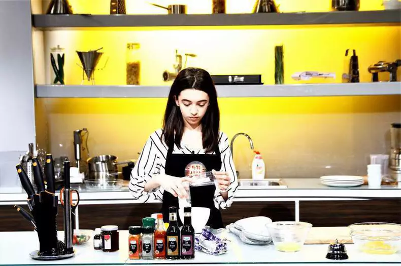 Miruna, fiica lui Chef Sorin Bontea a fost la Chefi la cutite