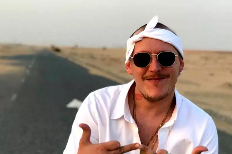 Ce-angajament-si-a-luat-Whatu2019s-Up-fata-de-iubita-sa-in-urma-scandalului-„Mi-a-promis-ca...”-3