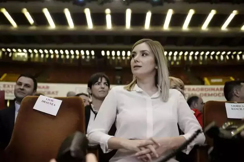 ce-face-irina-tanase-2