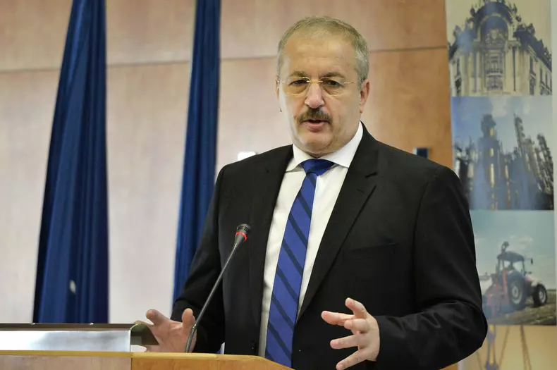 BUCURESTI - CAMERA DE COMERT - SIMPOZION - DEZVOLTARE TERITORIAL