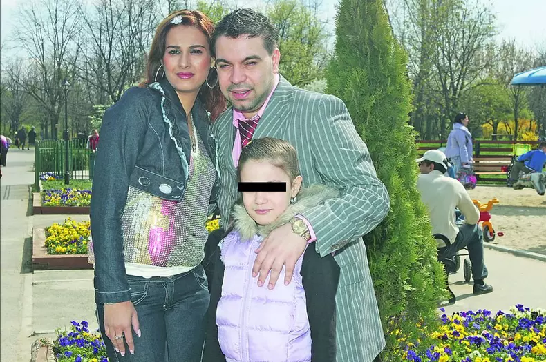 3975-139686-1frontsalam