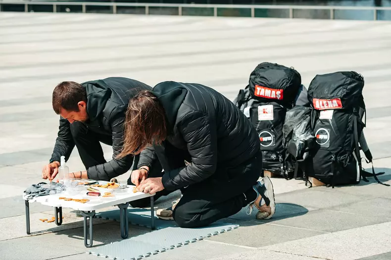 Asia Express 11 noiembrie5