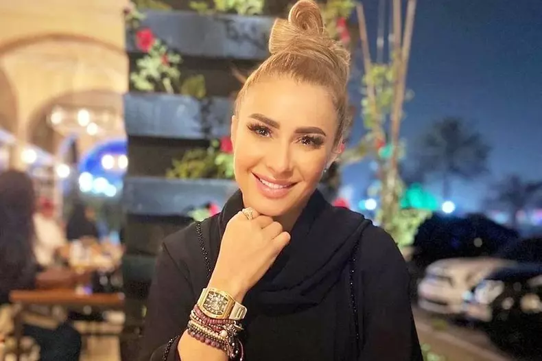 ff9a81fb-38a8-43b2-8f9e-eabc567a3cd7