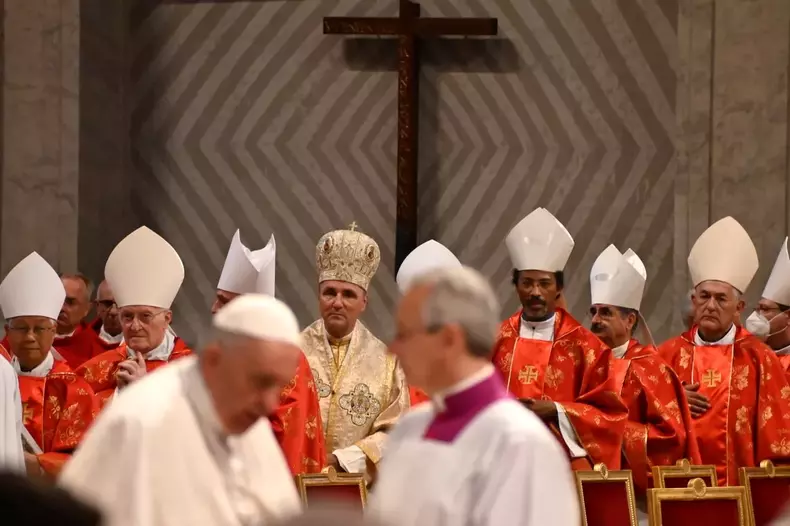 Slujba de la Vatican