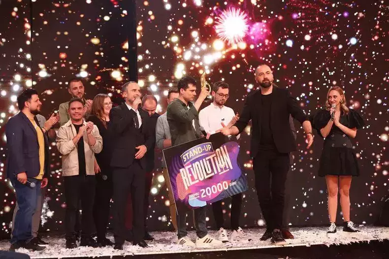 Sergiu-Mirica-a-castigat-Stand-Up-Revolution-8