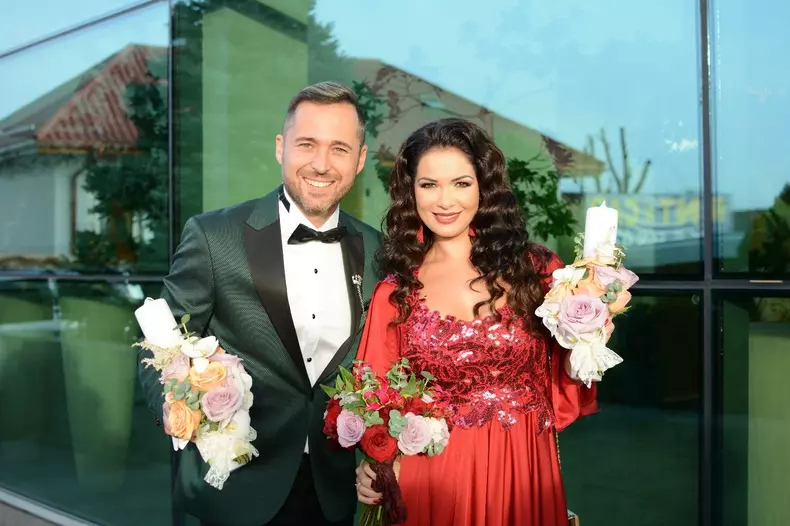dinu si deea maxer relatie
