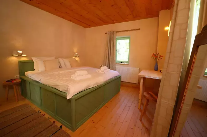 tudor-chirila-casa-porumbacu-9