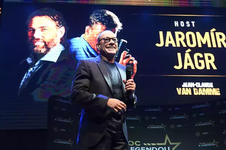 jean-claude-van-damme-9