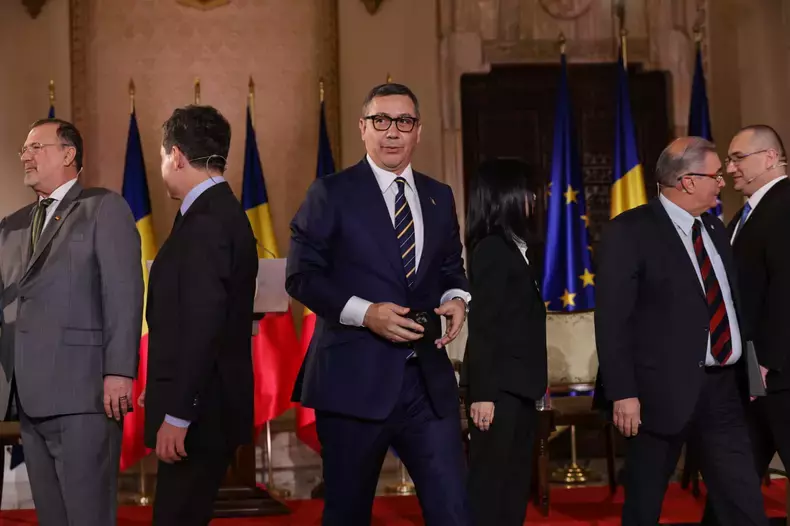victor-ponta-dezbatere-electorala-tvr-2