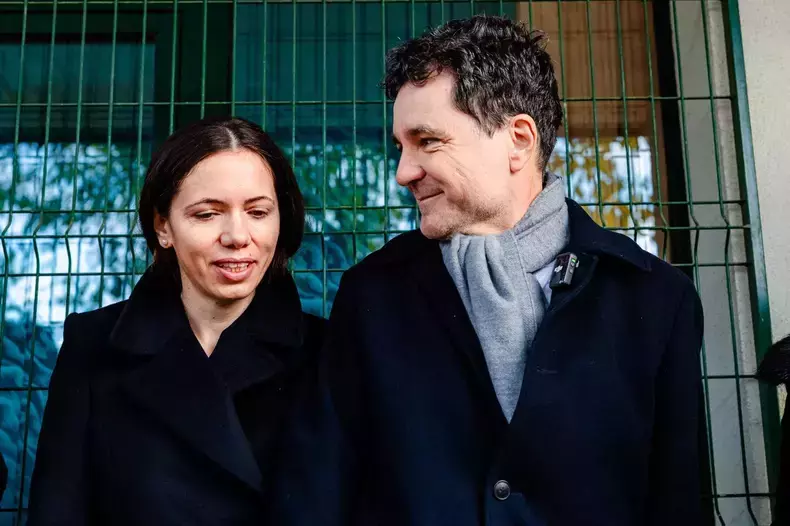 nicusor-dan-sotie3-4