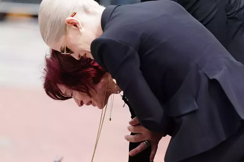 sharon-si-kelly-osbourne