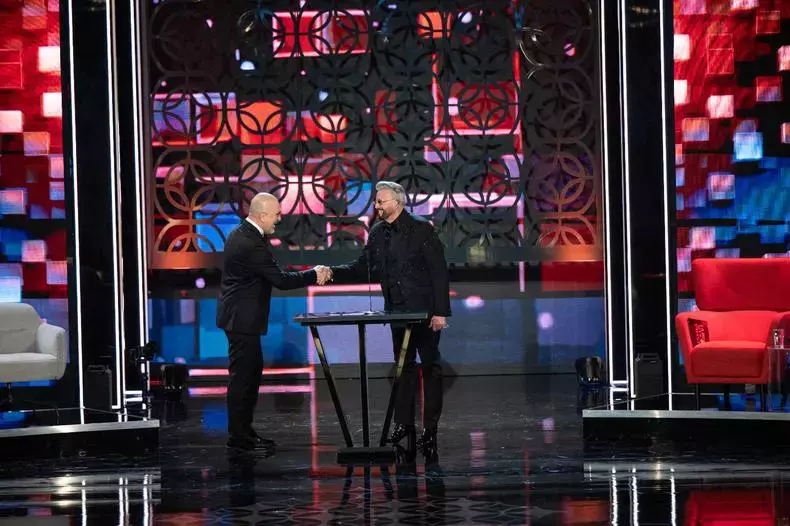 catalin-botezatu-la-bine-si-la-roast-pro-tv