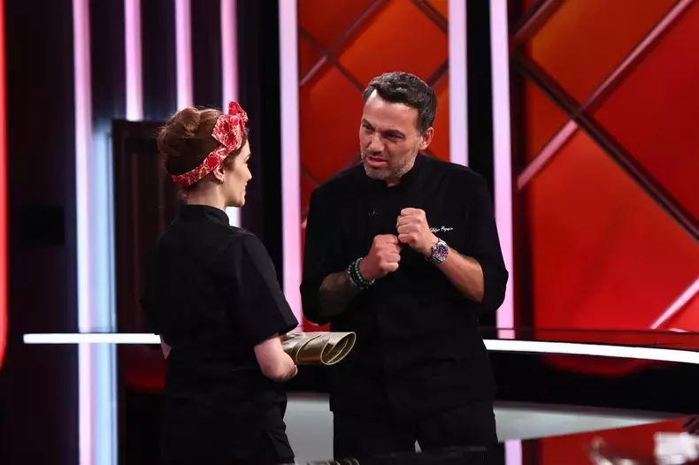 tal-berkovich-la-chefi-la-cutite-scaled