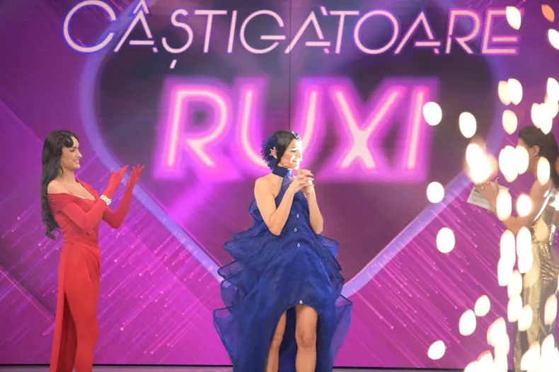 Ruxi-dupa-ce-a-castigat-„Bravo-ai-stil-Celebrities.-„Premiul-acesta-nu-este-al-meu.-Ce-va-face-cu-banii-7