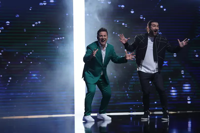 Smiley si Pavel Bartos