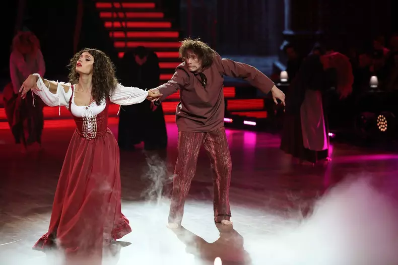 Uite cine danseaza (9)