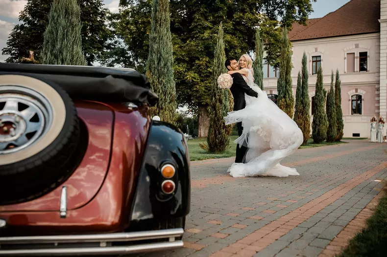 Andreea Bălan încă este căsătorită cu George Burcea. Din ce motiv nu au divorțat