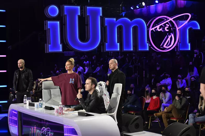 Încă un finalist iUmor. Cum i-a cucerit Alin Bourașu pe jurați și pe cei de acasă (3)