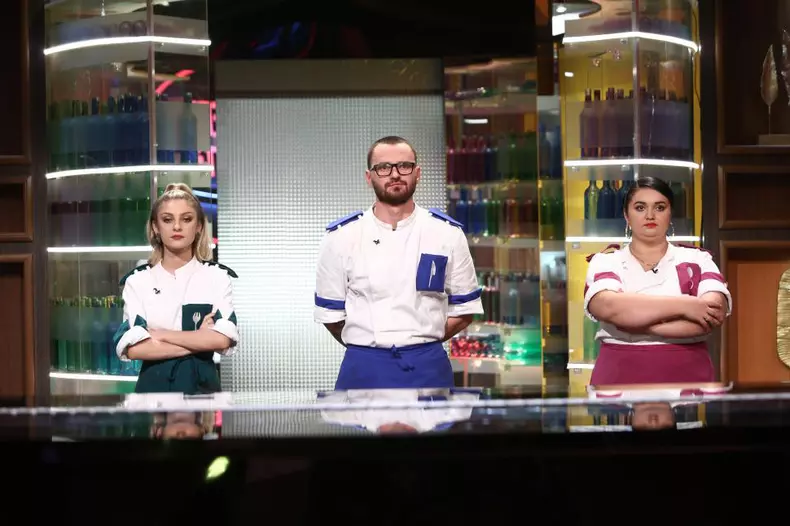 castigator chef la cutite