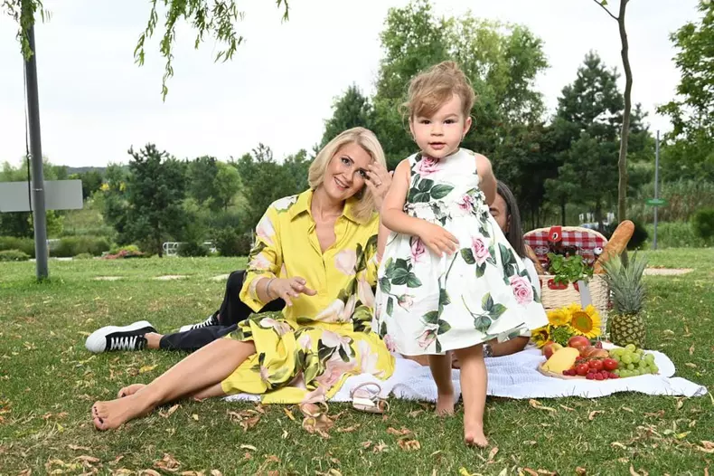 Fiica Alessandrei Stoicescu a împlinit 2 ani! Cum arată micuța Sara (6)