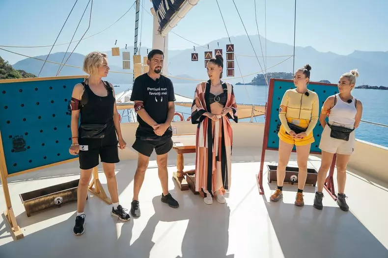 244341955_136629178694195_6836428399396637967_n-1