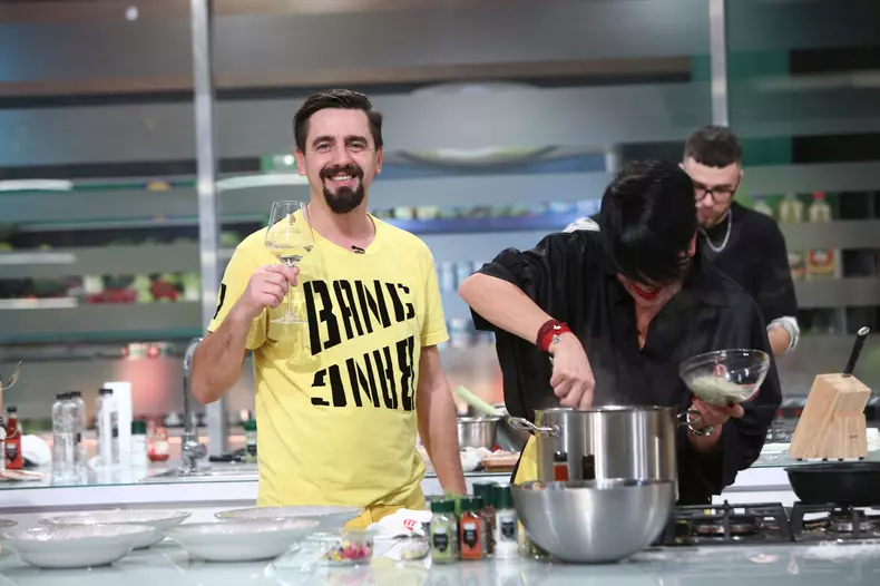 Cum-arata-Gina-Pistol-in-editiile-speciale-„Chefi-al-cutite-8