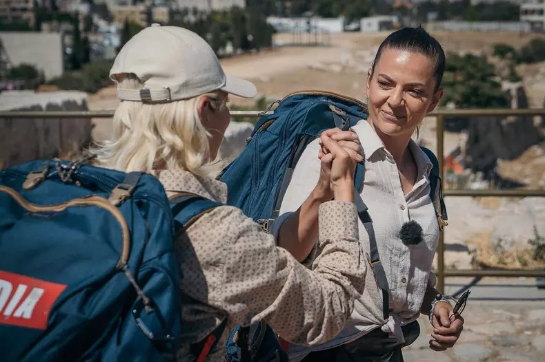 Cum-au-reactionat-concurentii-de-la-Asia-Express-cand-s-au-reunit-12