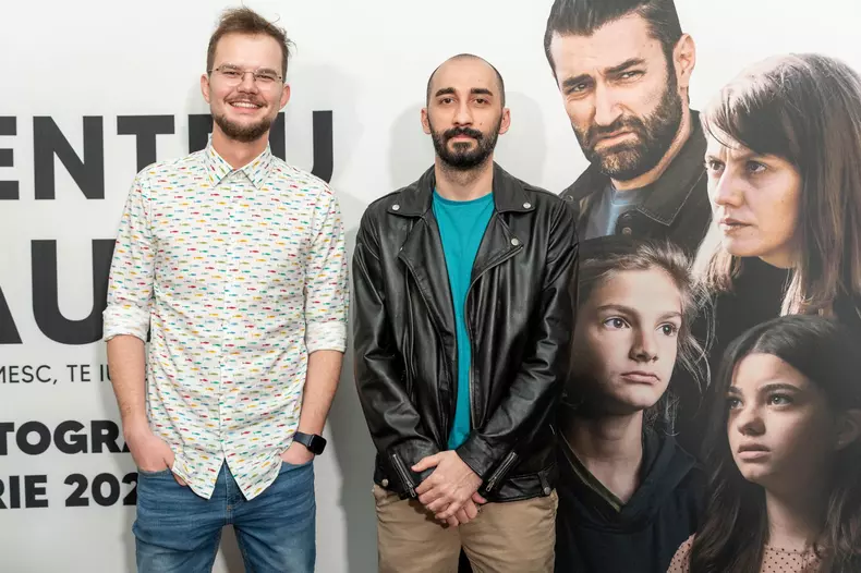 Ce-tinute-au-purtat-vedetele-la-premiera-de-gala-a-„Odata-pentru-totdeauna-filmul-regizat-de-Iura-Luncasu-8