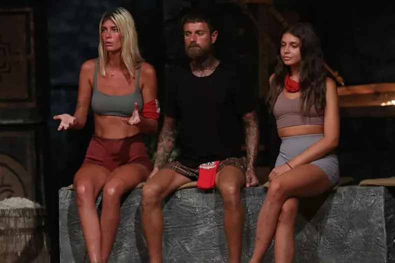 Laura-Giurcanu-eliminata-de-la-Survivor-2022.-7