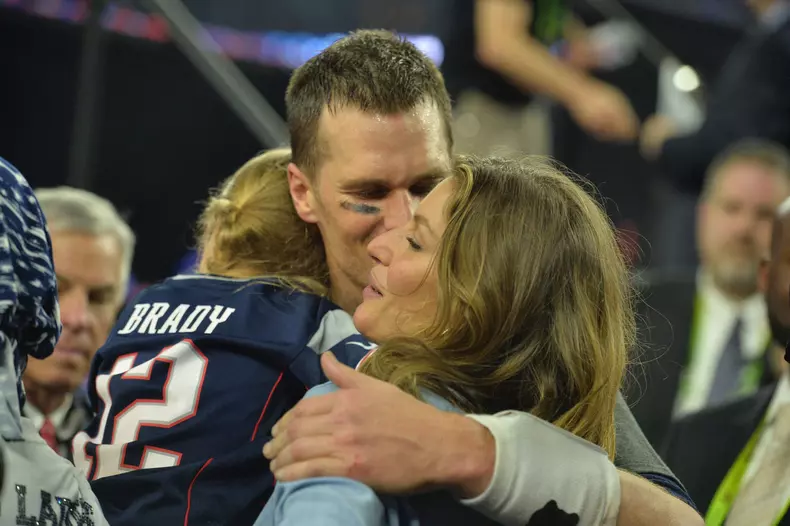 NFL Legend Brady Expected To Retire
