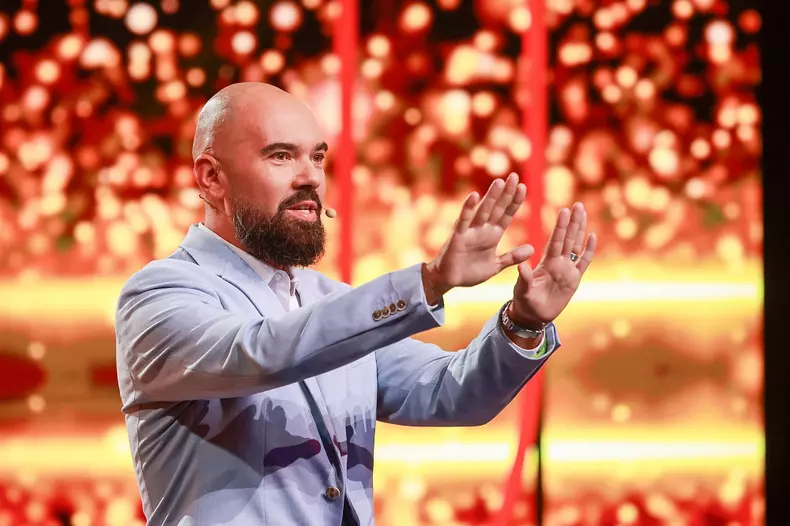 teo-al-patrulea-jurat-iumor-episod-10-sezon-13