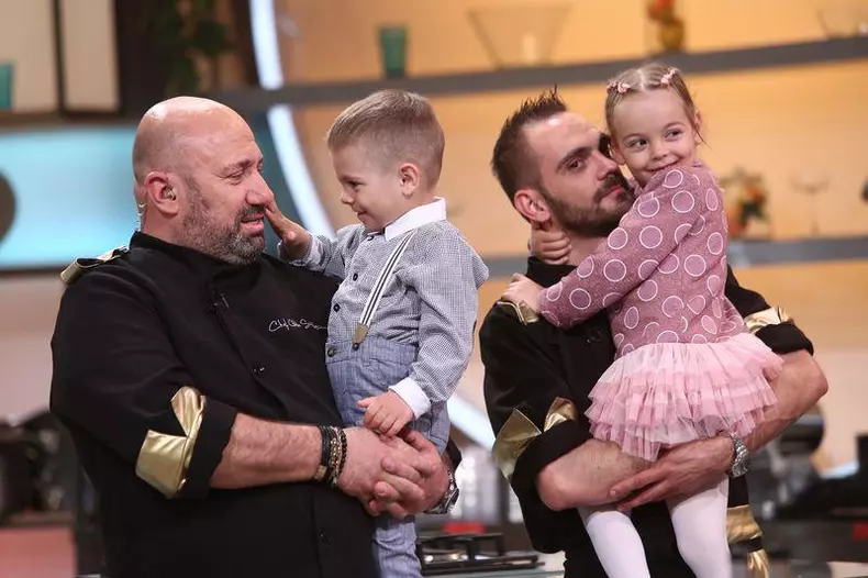 copiii-lui-adrian-stroe-au-facut-senzatie-in-bucatarie-6